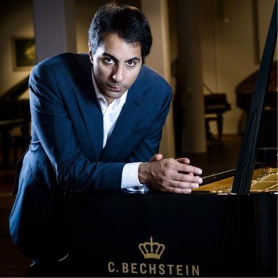 Nghệ sĩ piano SALEEM ASHKAR 