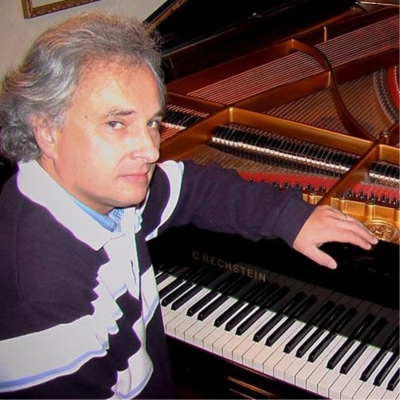 Nghệ sĩ piano YVES HENRY